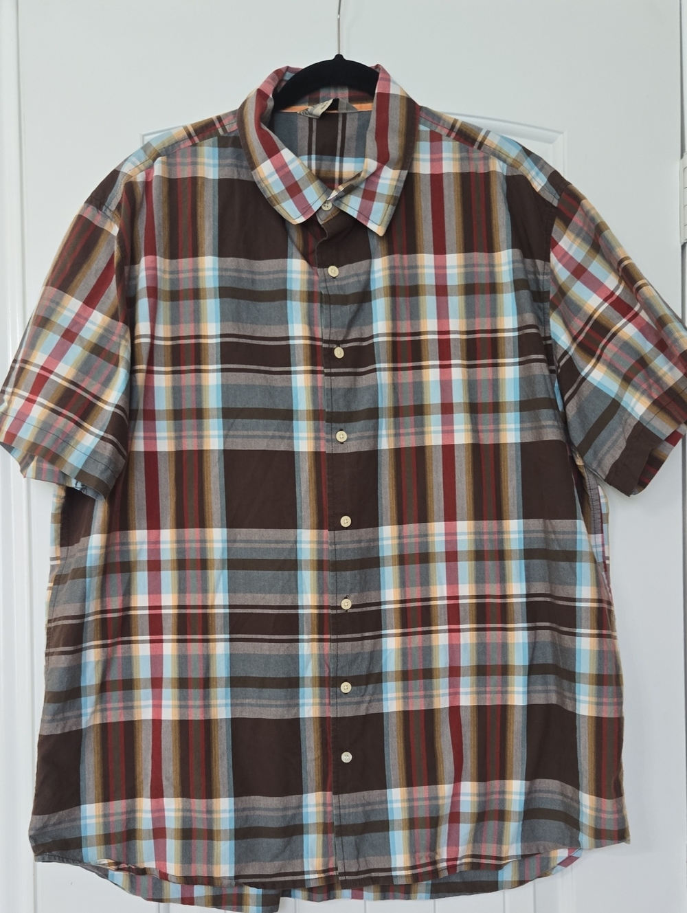 Old Navy Brown Plaid Short-Sleeve Button-Down Shirt